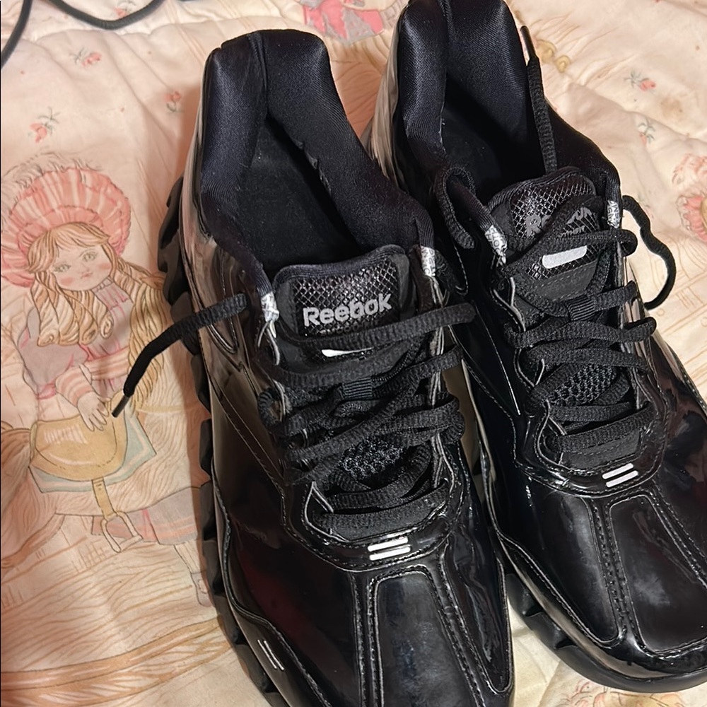 Reebok Men's Black Athletic Shoes